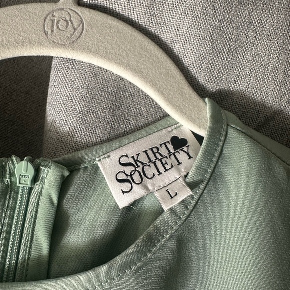 Sage Ruffled Dress - Picture 2 of 2